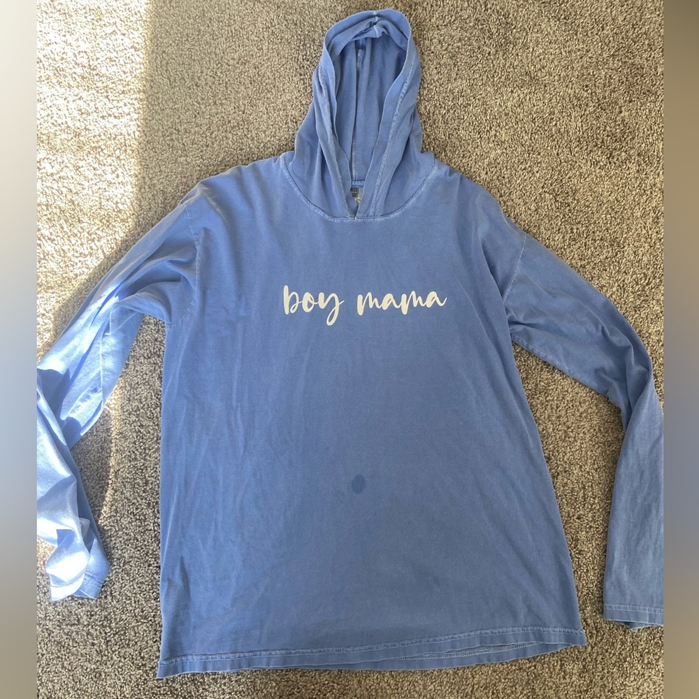 Boy Mama Hooded t shirt large